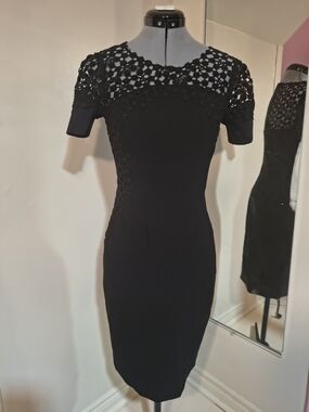 Elie Tahari Black Lace Yoke Midi Sheath Dress